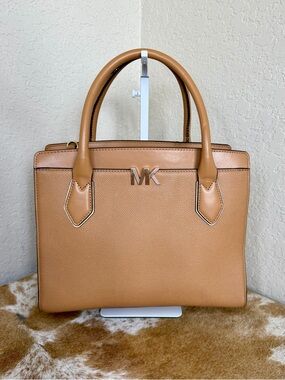 Michael Kors Camel Tan Leather Tote Structured  Hand Bag Large MK Satchel
